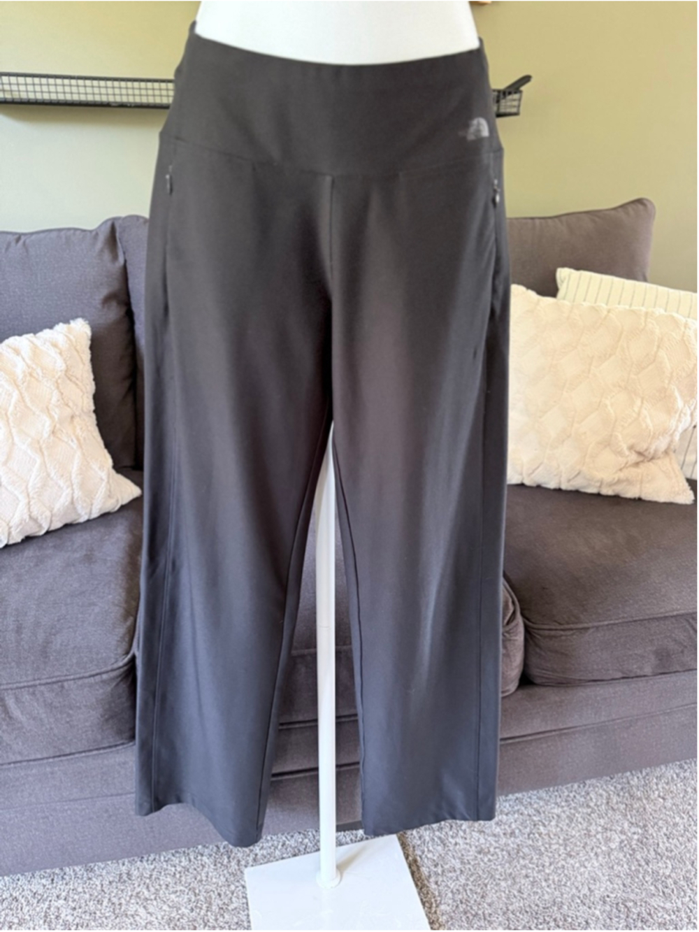 Women's The North Face Black Capris XS